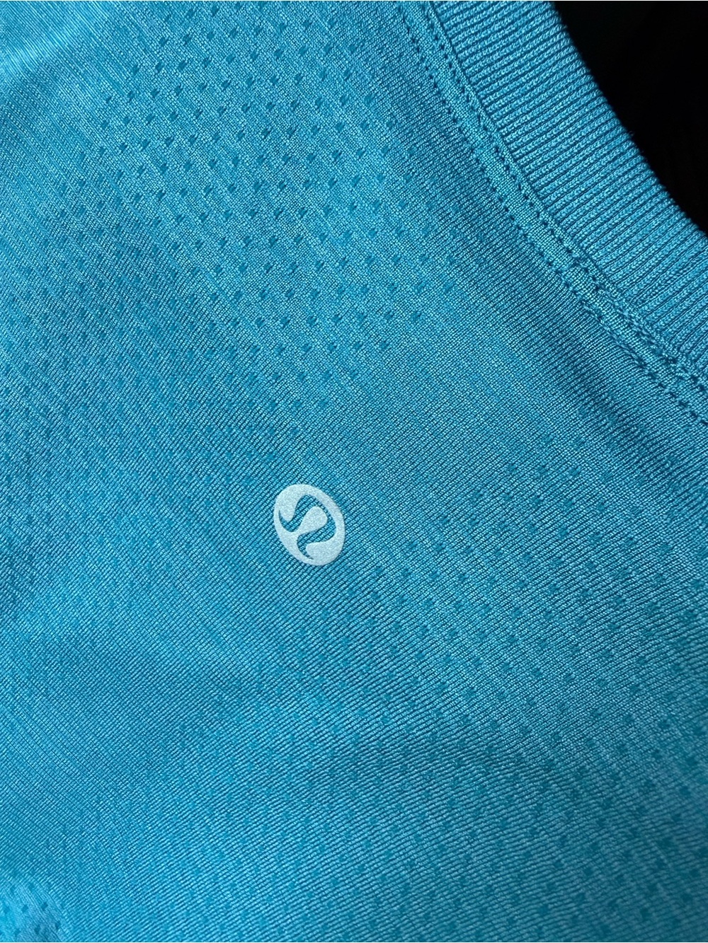 lululemon athletica women’s Teal Crewneck Swiftly relaxed fit long sleeve